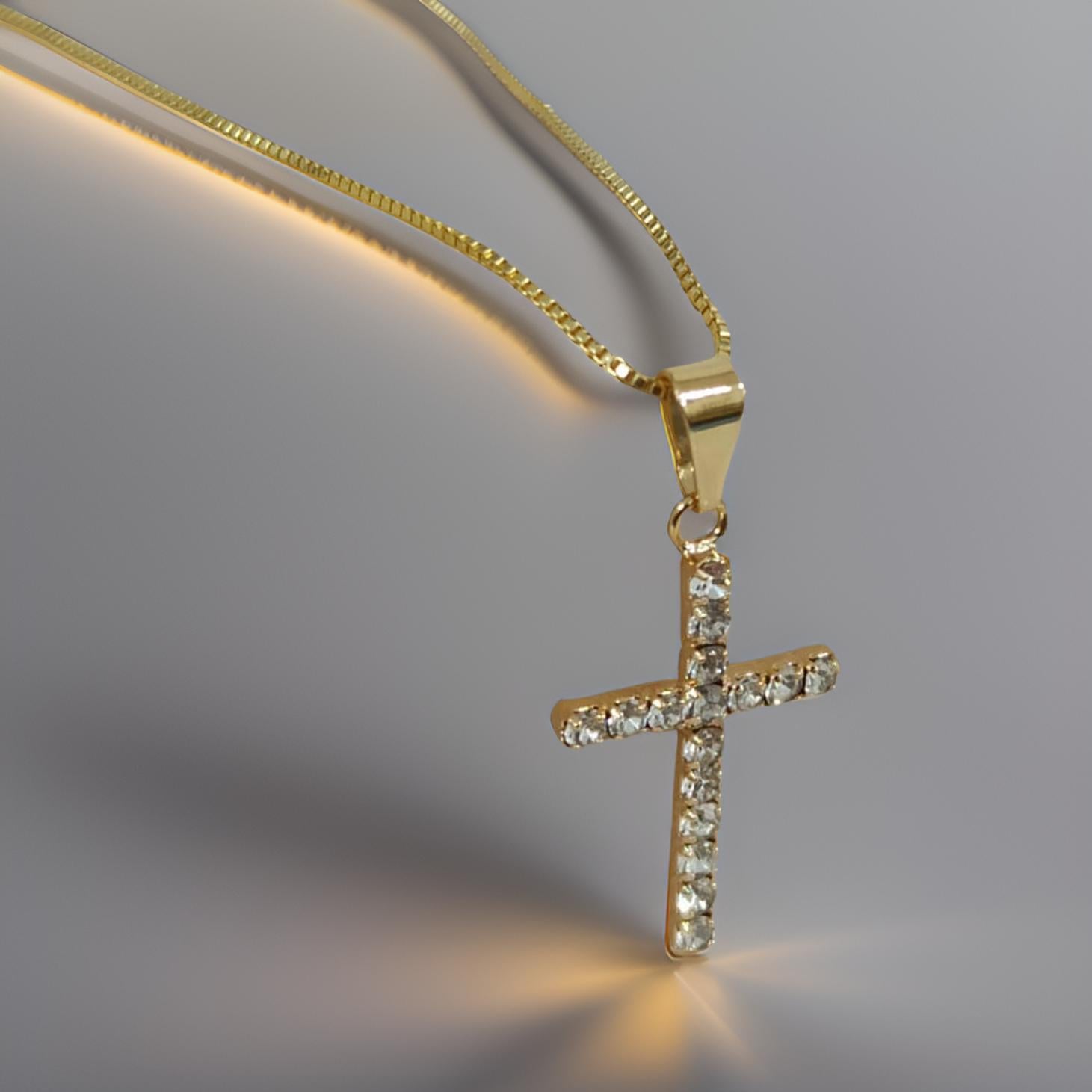 CADENA CRUZ PIEDRA