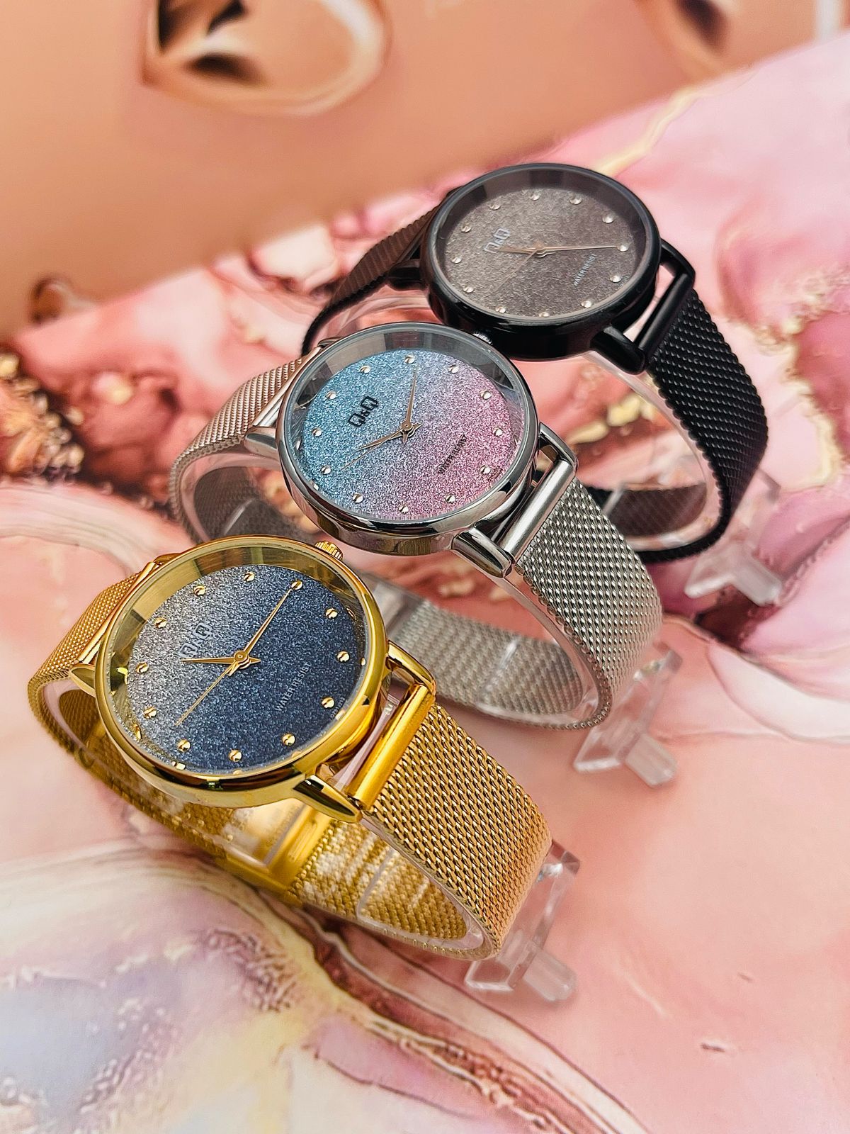 Reloj Brillante Q&Q Style Yess