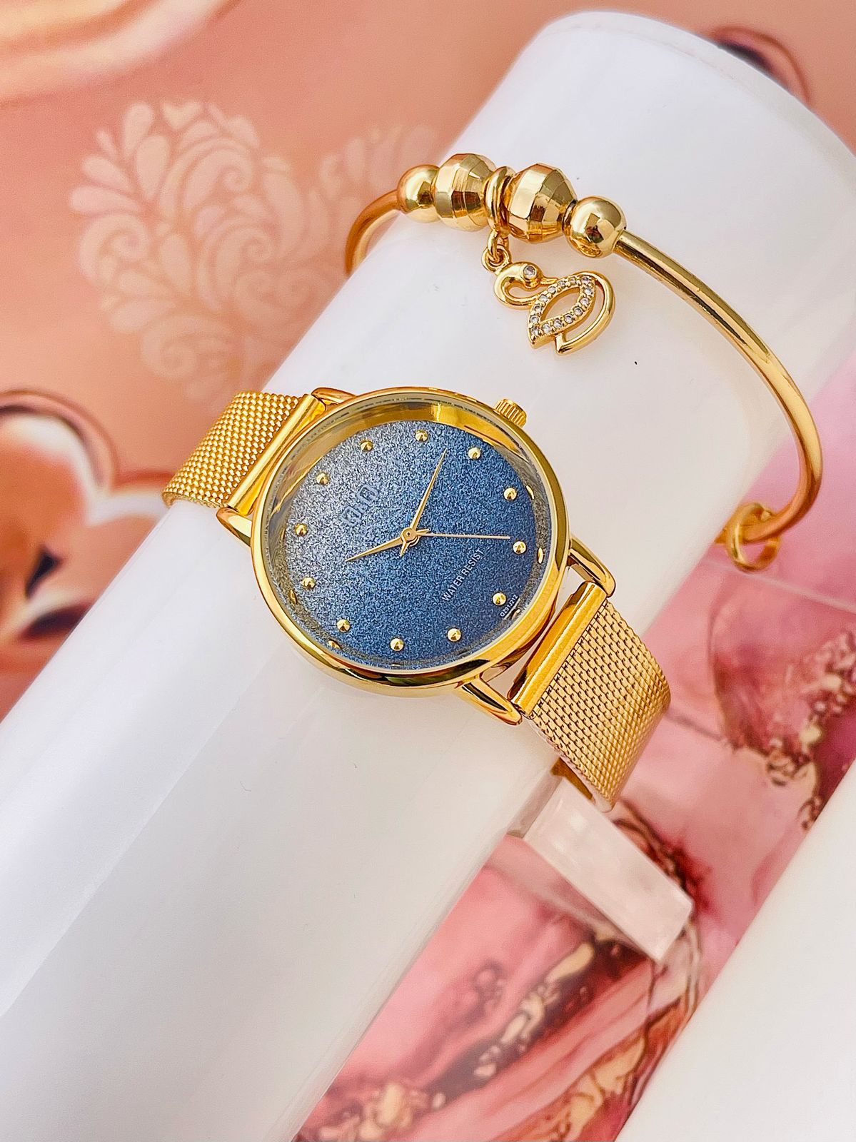 Reloj Brillante Q&Q Style Yess