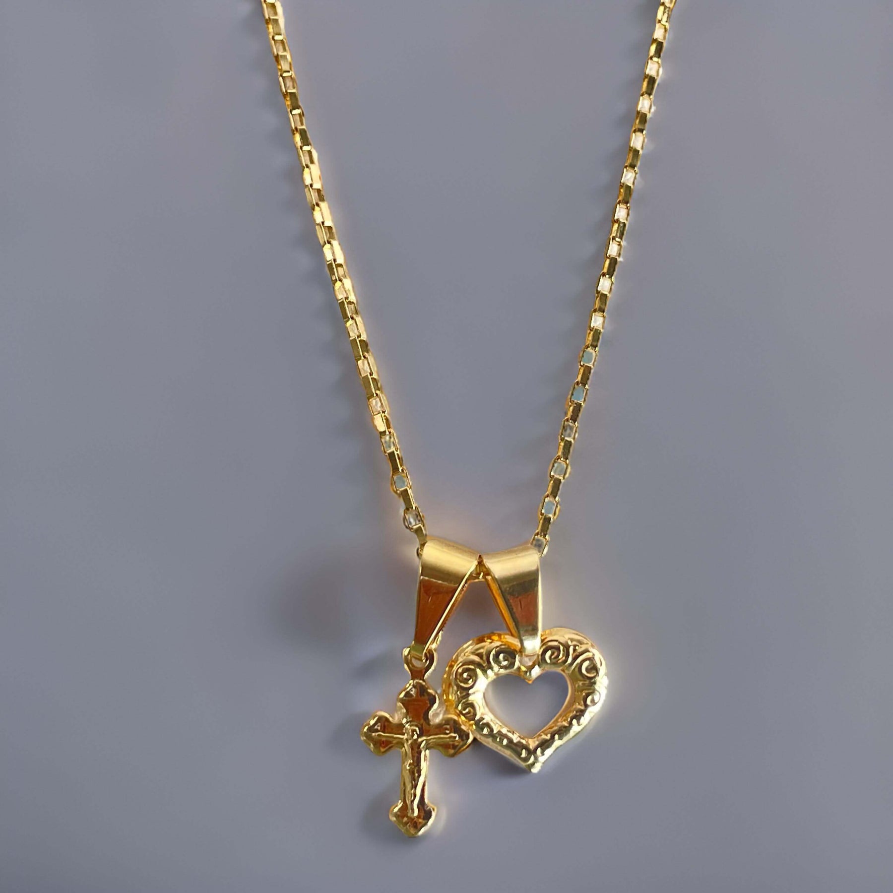 Collar Cruz de Amor - Envio Gratis + Pago Contra Entrega