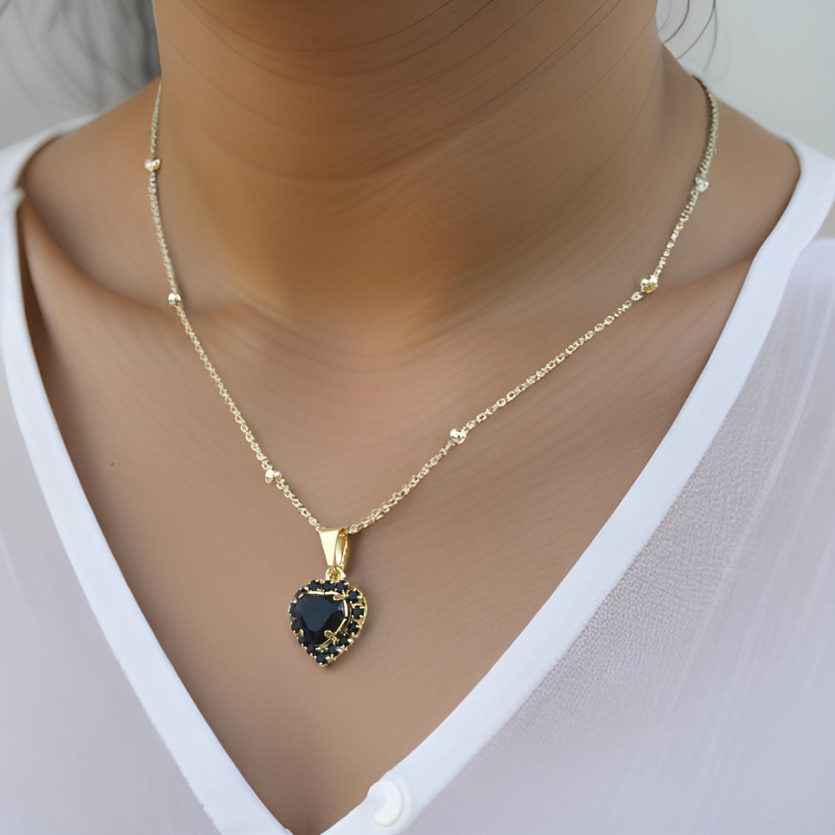 Collar Corazon Negro - Envio Gratis + Pago Contra Entrega