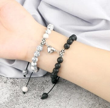 Pulsera Pareja Cuarzo Blanco-Volcanica Iman Corazon