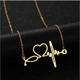 Collar Isabella Latido Corazón Dorado